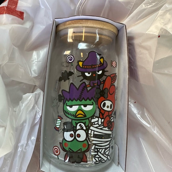 Hello kitty and friends Halloween glass tumbler - Picture 2 of 3